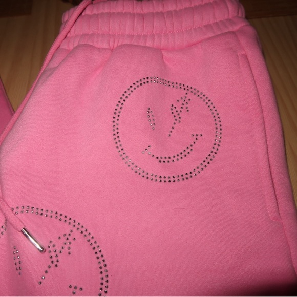 💓Retrovert Sweatpants (M) in Pink - Picture 5 of 12